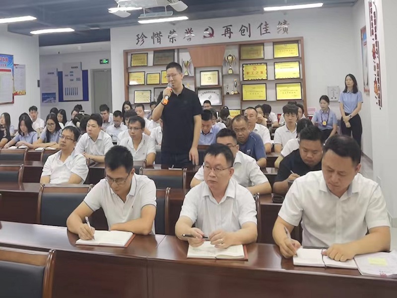 1726107984918040.jpg 廉洁谈话会2.jpg